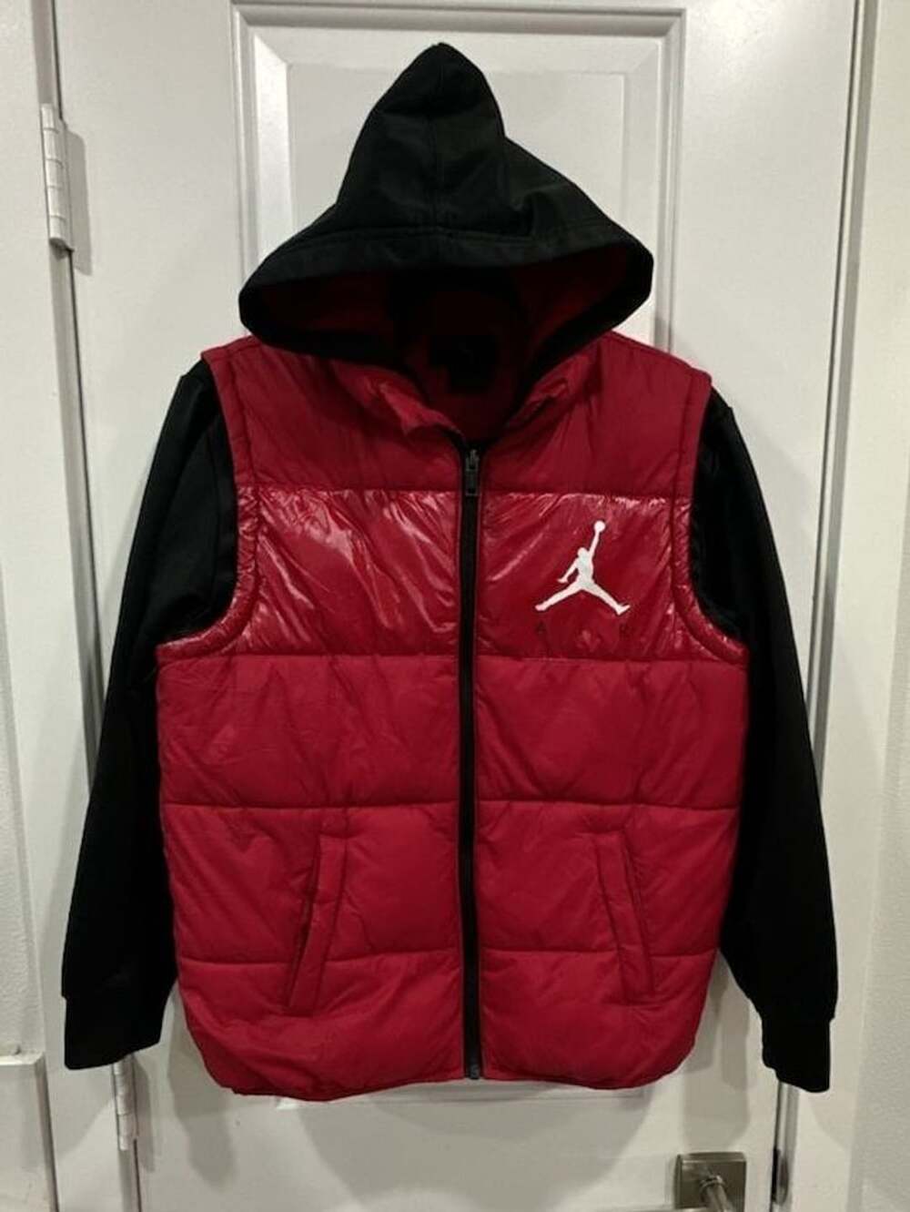Jordan Boys 2-Fer Puffer Vest Hooded Jacket Red Black Size L 12-13 Years
